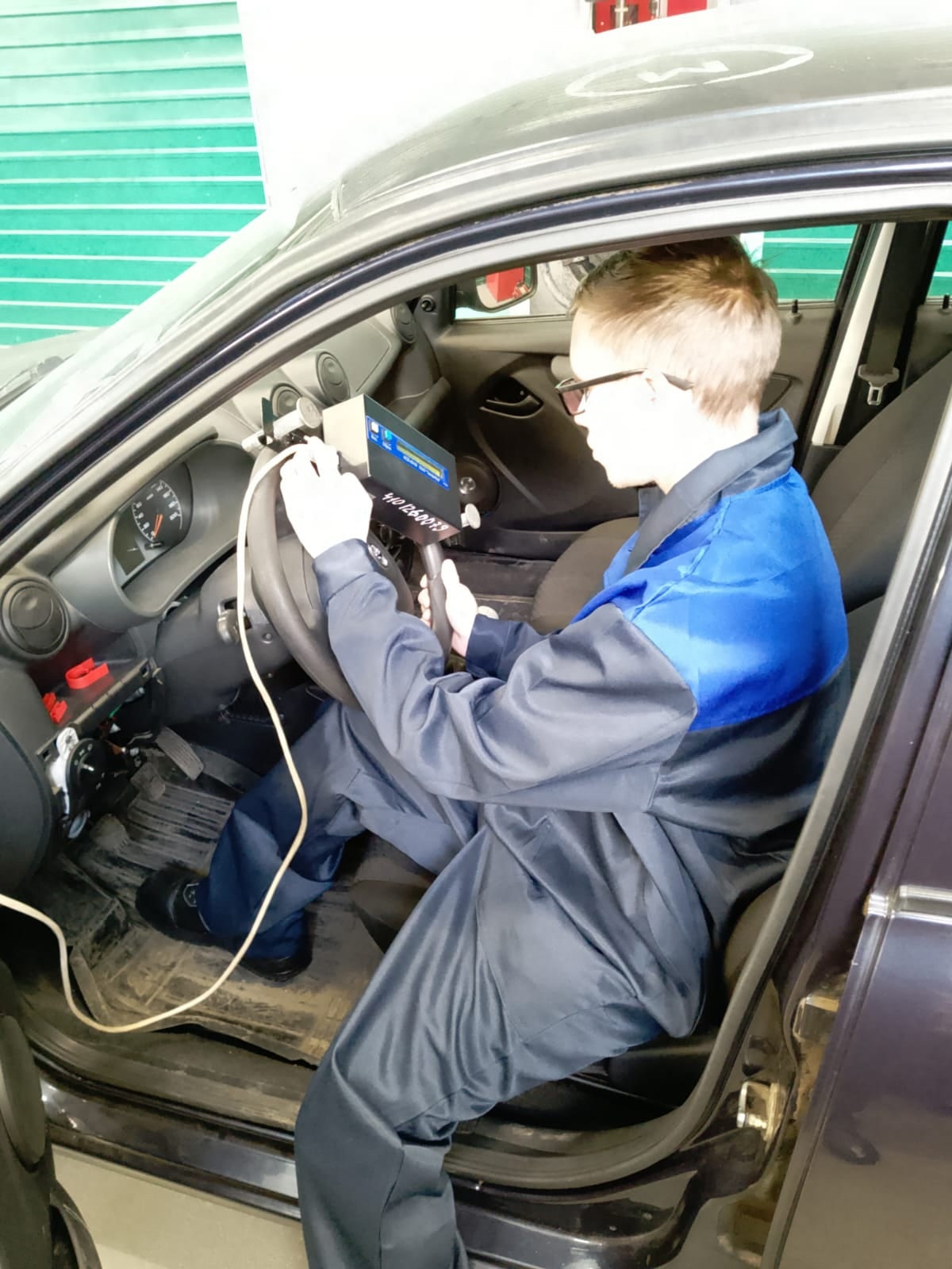 mOP8gPxu9V8